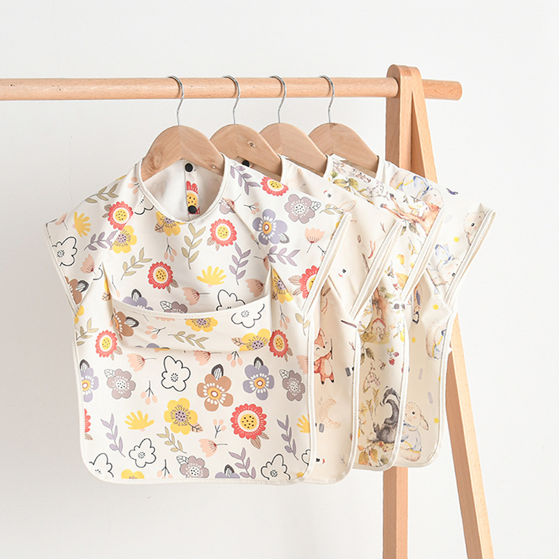 Нагрудники для новорожденных,  – обзор и цена Baby Clothing Kit